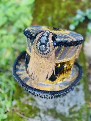 Black Gold Swirl Fancy LED Top Hat